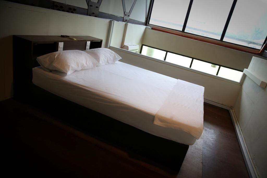 Bb Bunkers Hostel Santubong Room photo